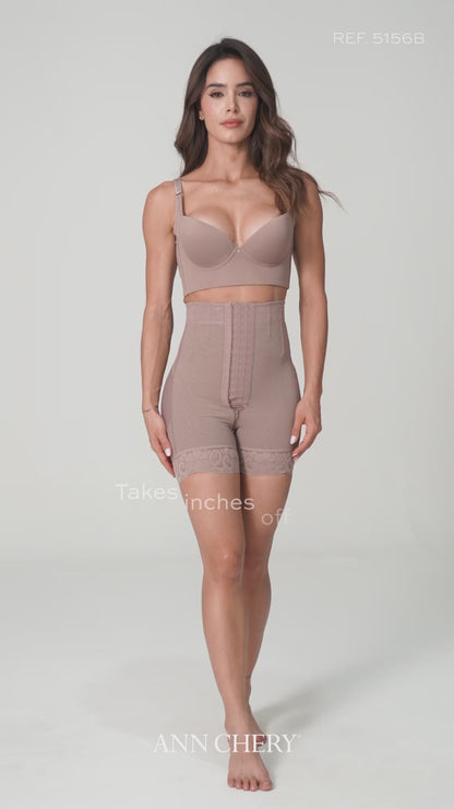 Stahovací šortky s vysokým pasem a butt lifterem Hourglass